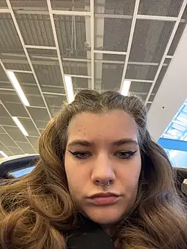 Holy Tereza online show from April 2026 03:47:01 PM