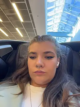Holy Tereza online show from June 2026 03:17:01 PM