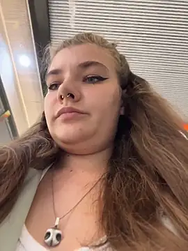 Holy Tereza online show from June 2026 03:34:02 PM