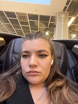 Holy Tereza online show from April 2026 03:09:01 PM