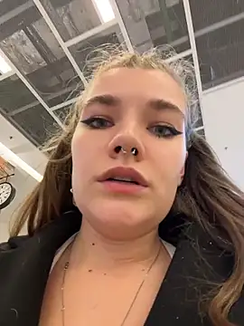 Holy Tereza online show from April 2026 04:02:01 PM