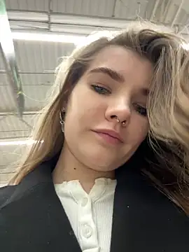 Holy Tereza online show from January 2025 03:26:02 PM