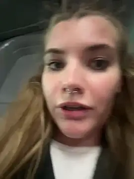 Holy Tereza online show from February 2025 03:10:02 PM