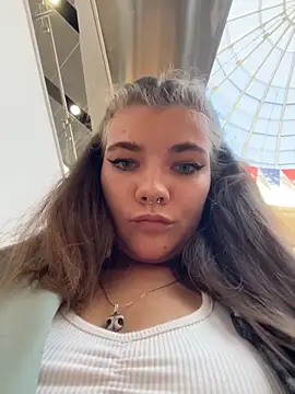 Holy Tereza online show from June 2026 03:50:01 PM