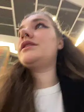 Holy Tereza online show from December 2025 04:12:02 PM