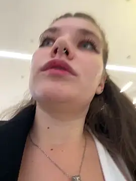 Holy Tereza online show from October 2025 03:46:02 PM