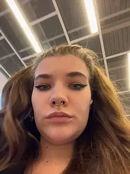 Holy Tereza online show from May 2026 04:01:02 PM