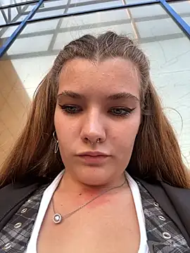 Holy Tereza online show from September 2025 03:54:01 PM