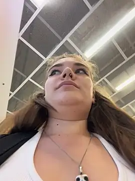 Holy Tereza online show from June 2026 03:40:01 PM
