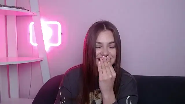 MilanaAngelAs online show from April 2026 07:37:02 PM