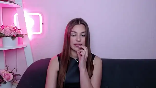 MilanaAngelAs online show from April 2026 04:46:01 AM
