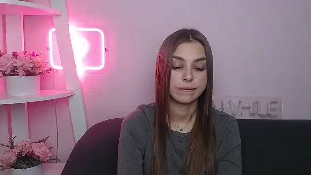 MilanaAngelAs online show from December 2025 08:58:02 PM