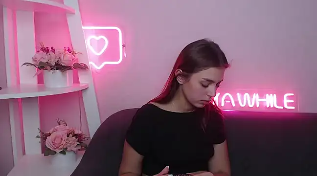 Snapshot of MilanaAngelAs chatting on February 2025 11:55:02 AM MilanaAngelAs online show from February 2025 11:55:02 AM