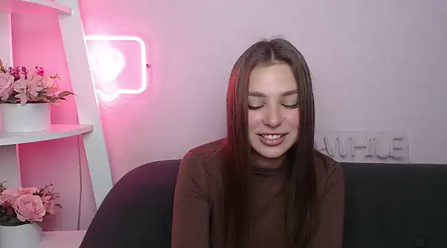 Snapshot of MilanaAngelAs chatting on March 2025 10:17:02 AM MilanaAngelAs online show from March 2025 10:17:02 AM