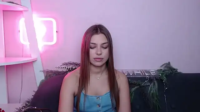 MilanaAngelAs online show from February 2026 06:00:02 AM