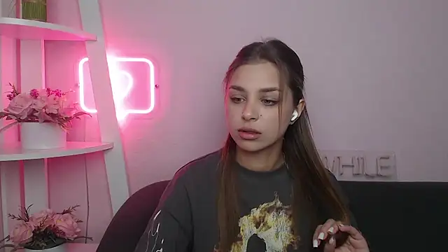 MilanaAngelAs online show from December 2025 08:35:02 PM