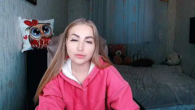 Snapshot of _KittyBoo chatting on November 2025 06:58:01 AM KittyBoo online show from November 2025 06:58:01 AM