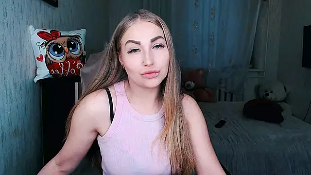 Snapshot of _KittyBoo chatting on November 2025 07:18:02 AM KittyBoo online show from November 2025 07:18:02 AM