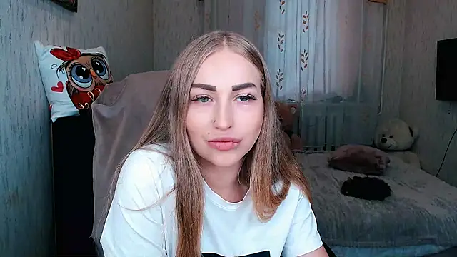 Snapshot of _KittyBoo chatting on September 2025 11:39:02 AM KittyBoo online show from September 2025 11:39:02 AM