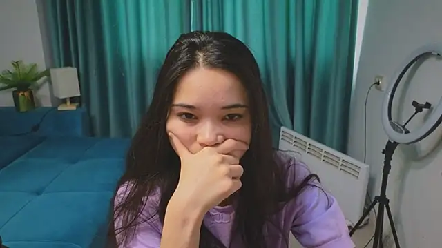 July Kane online show from October 2025 06:34:01 AM