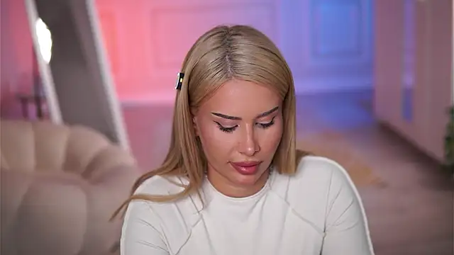 EvaZane online show from February 2026 09:03:02 PM