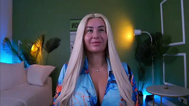 EvaZane online show from May 2026 09:53:01 AM