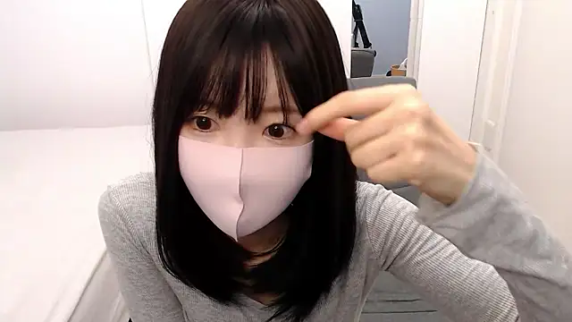  mi tsu ki  online show from November 2025 09:18:02 PM