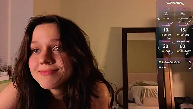 Addelin Moon online show from December 2025 05:55:02 PM