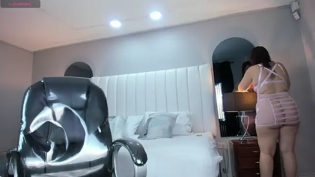 vanity sex online show from February 2025 11:45:02 AM