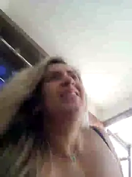 annamell online show from December 2024 03:37:01 PM