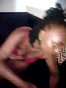 Snapshot of KikiLovesD chatting on January 2025 06:17:01 AM KikiLovesD online show from January 2025 06:17:01 AM