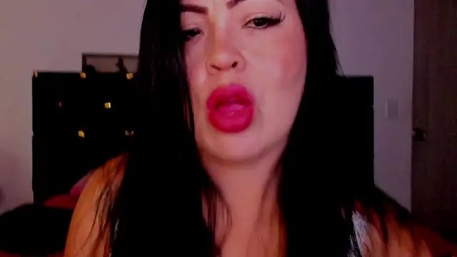 charlottemeyerr online show from February 2025 02:56:02 AM