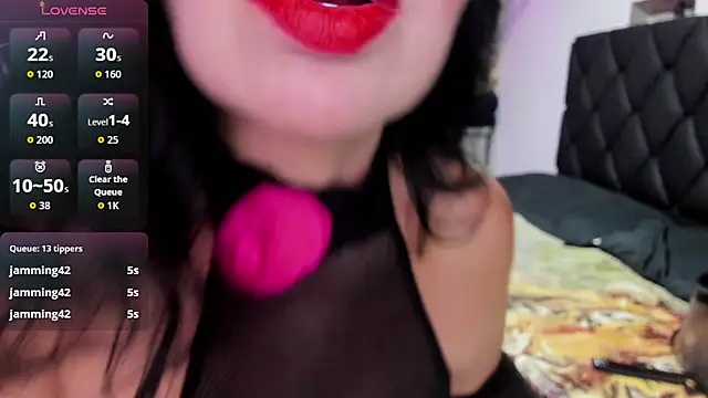 charlottemeyerr online show from September 2025 07:52:02 PM