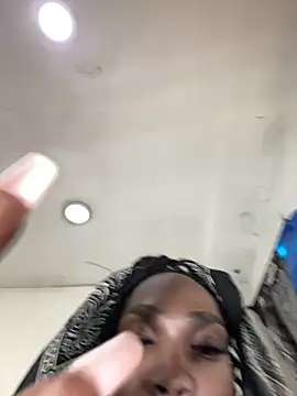 KandyHot  online show from March 2026 12:45:02 PM