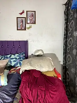 KandyHot  online show from March 2026 12:21:01 PM