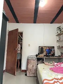 ViolettaSummer online show from April 2026 01:02:01 PM