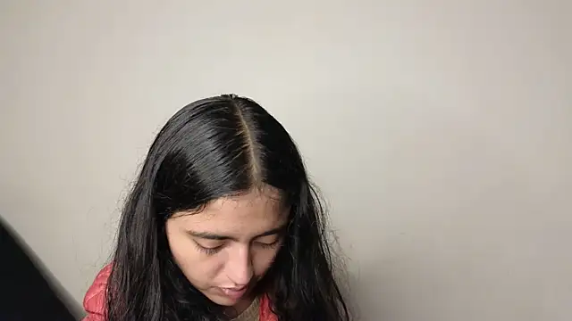 Snapshot of ViolettaSummer chatting on March 2025 03:32:02 AM ViolettaSummer online show from March 2025 03:32:02 AM