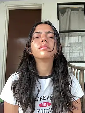 ViolettaSummer online show from February 2026 12:59:01 PM