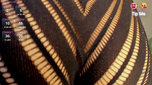 Lorena Hawkins online show from November 2025 03:31:02 AM