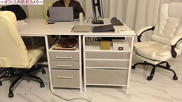 Snapshot of Toms-BBQ chatting on May 2026 11:49:01 AM Toms-BBQ online show from May 2026 11:49:01 AM