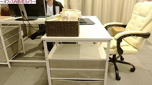 Snapshot of Toms-BBQ chatting on March 2026 06:48:01 PM Toms-BBQ online show from March 2026 06:48:01 PM