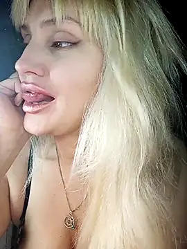 Freya Milf online show from February 2026 02:36:01 PM