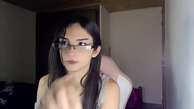 Dollbehavior  online show from April 2026 05:42:01 AM