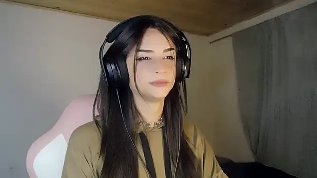 Dollbehavior  online show from January 2026 04:17:02 AM