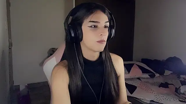 Dollbehavior  online show from April 2026 08:43:02 AM