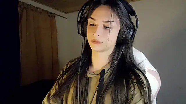 Dollbehavior  online show from February 2026 05:20:01 AM