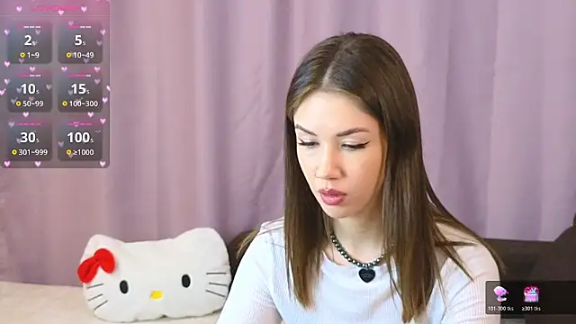 Snapshot of ellie_kramer chatting on October 2025 06:52:02 PM ellie kramer online show from October 2025 06:52:02 PM