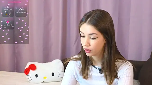 Snapshot of ellie_kramer chatting on November 2025 08:46:01 PM ellie kramer online show from November 2025 08:46:01 PM