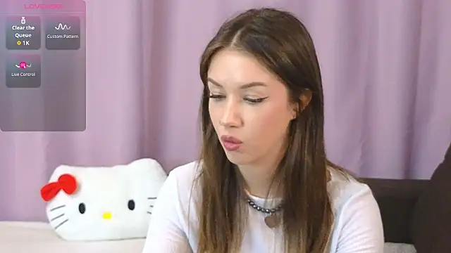 Snapshot of ellie_kramer chatting on June 2026 09:20:02 PM ellie kramer online show from June 2026 09:20:02 PM