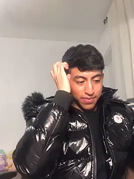 modelo180 online show from December 2025 11:21:02 PM